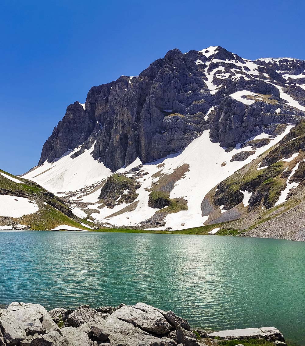 Hiking Timfi's Dragon lake with kids